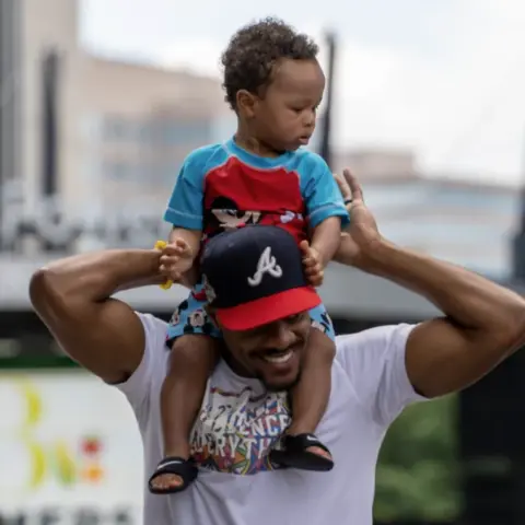 Hit a Home Run With Your Kids on Gamedays