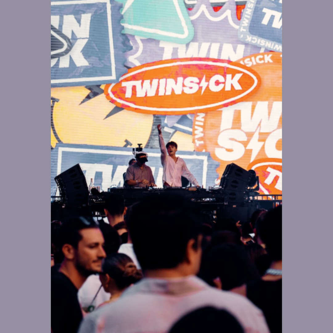 I need a square (97)